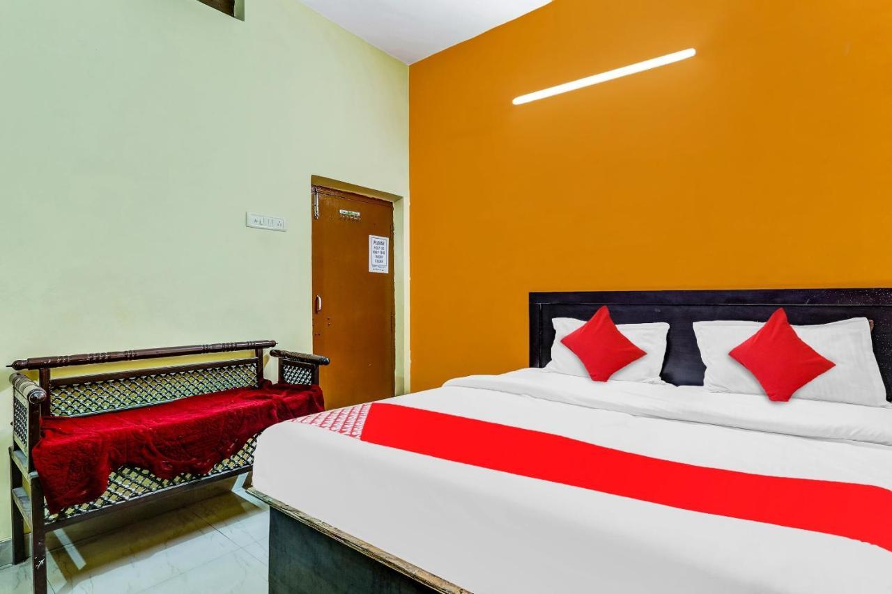 Flagship Hotel Suman Niwas Bijnaur المظهر الخارجي الصورة